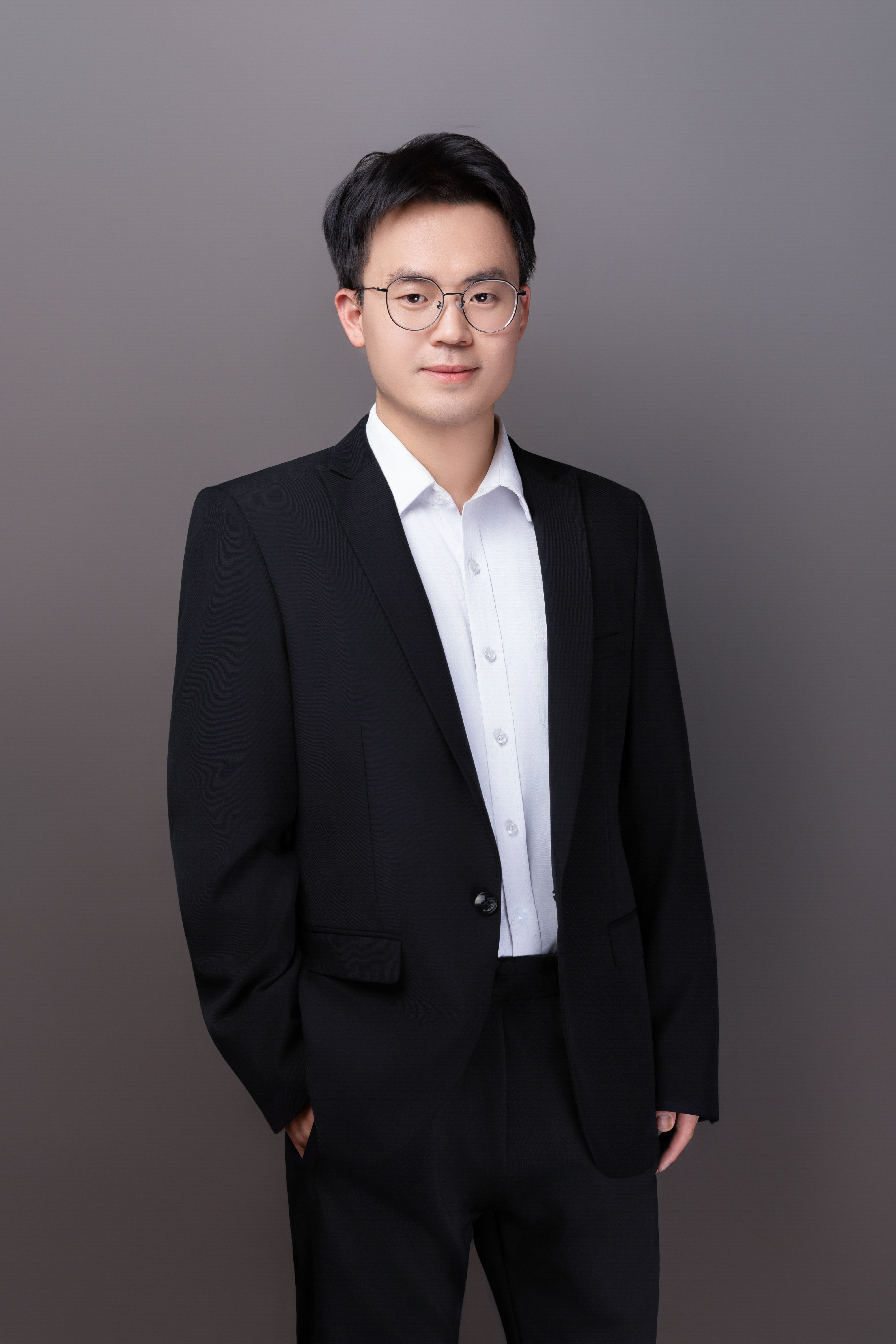 姚勇平-山东大学新一代半导体材料研究院